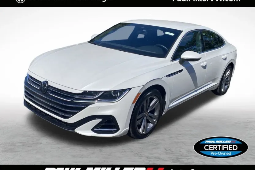 2023 Volkswagen Arteon SE R-Line photo 1