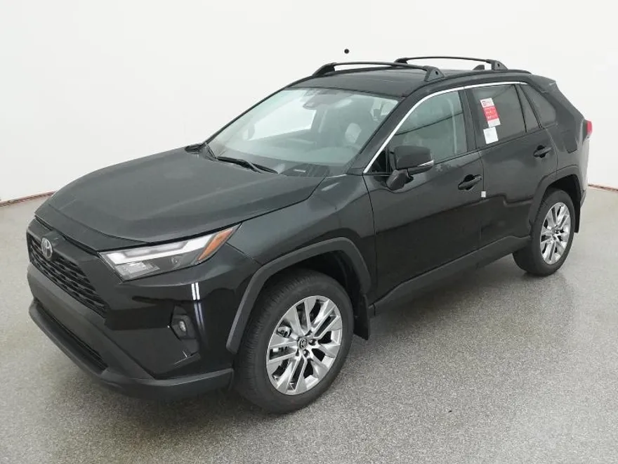 2025 Toyota RAV4 XLE Premium photo 1