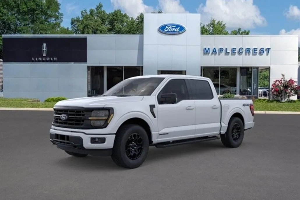 2025 Ford F-150 XLT photo 1
