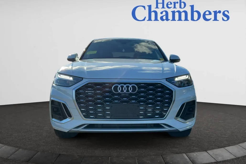 2024 Audi Q5 Sportback S line Premium Plus photo 1