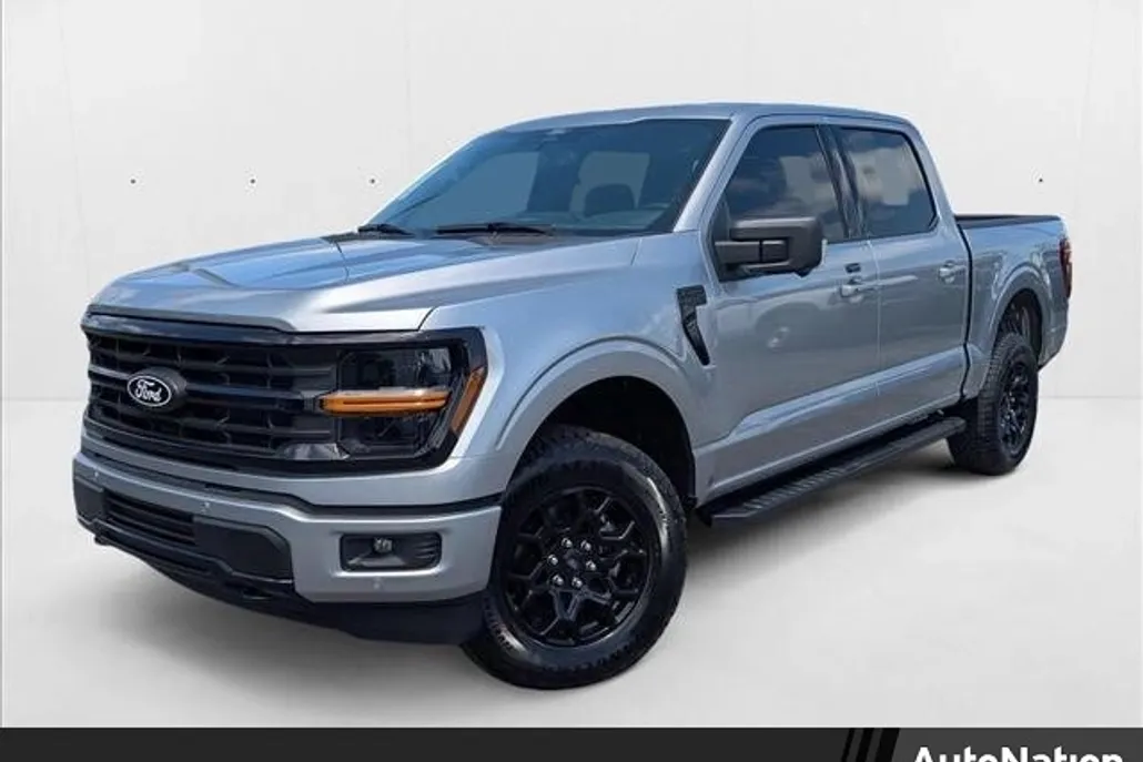 2025 Ford F-150 XLT photo 1