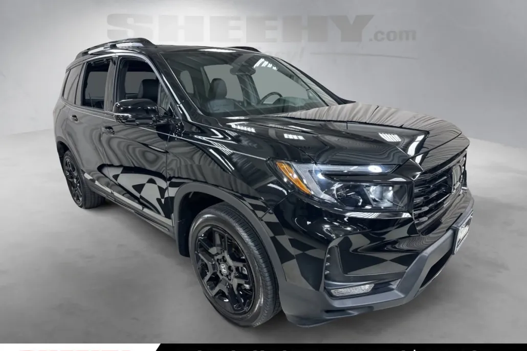 2024 Honda Passport Black Edition photo 1