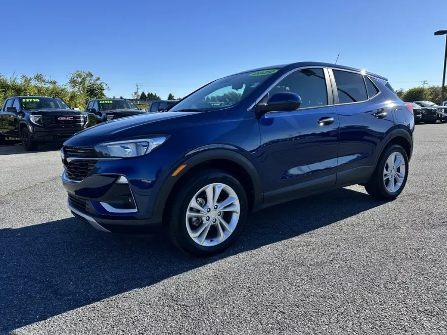 2022 Buick Encore Preferred photo 1
