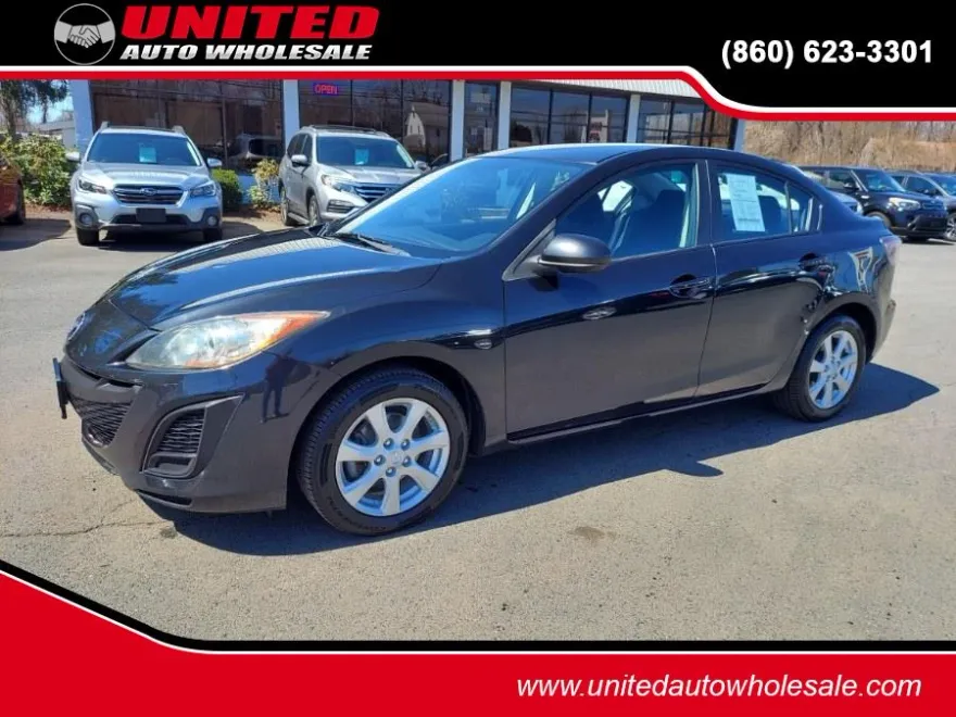 2011 Mazda Mazda3 Touring photo 1