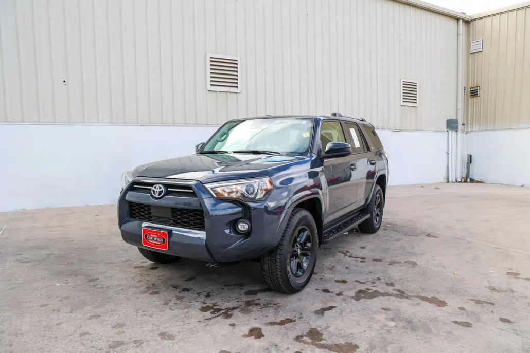 2024 Toyota 4Runner SR5 photo 1