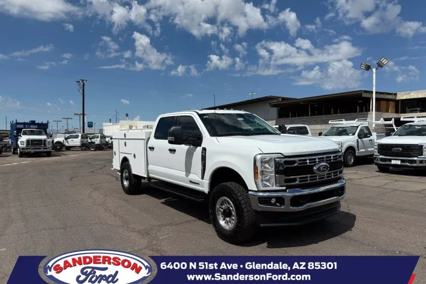 2025 Ford F-350 XLT photo 1