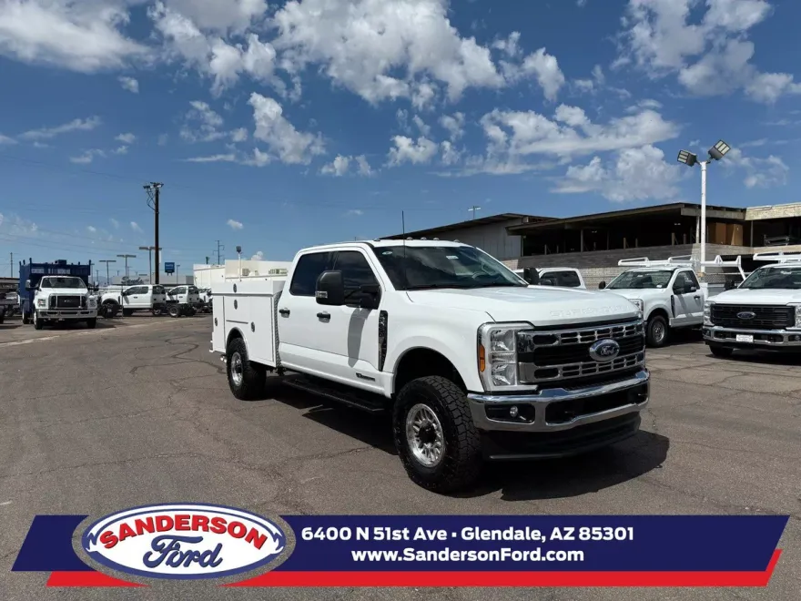 2025 Ford F-350 XLT photo 1