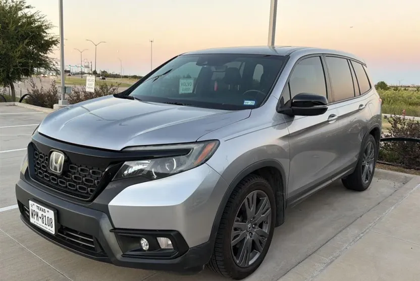 2019 Honda Passport EX-L photo 1