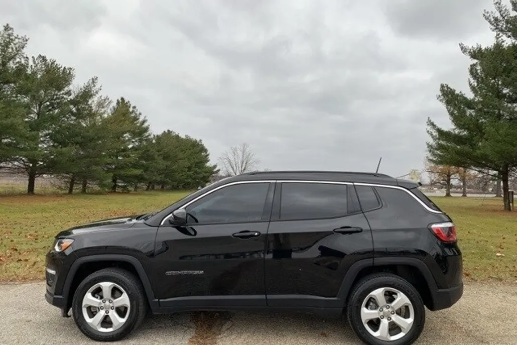 2018 Jeep Compass Latitude photo 1