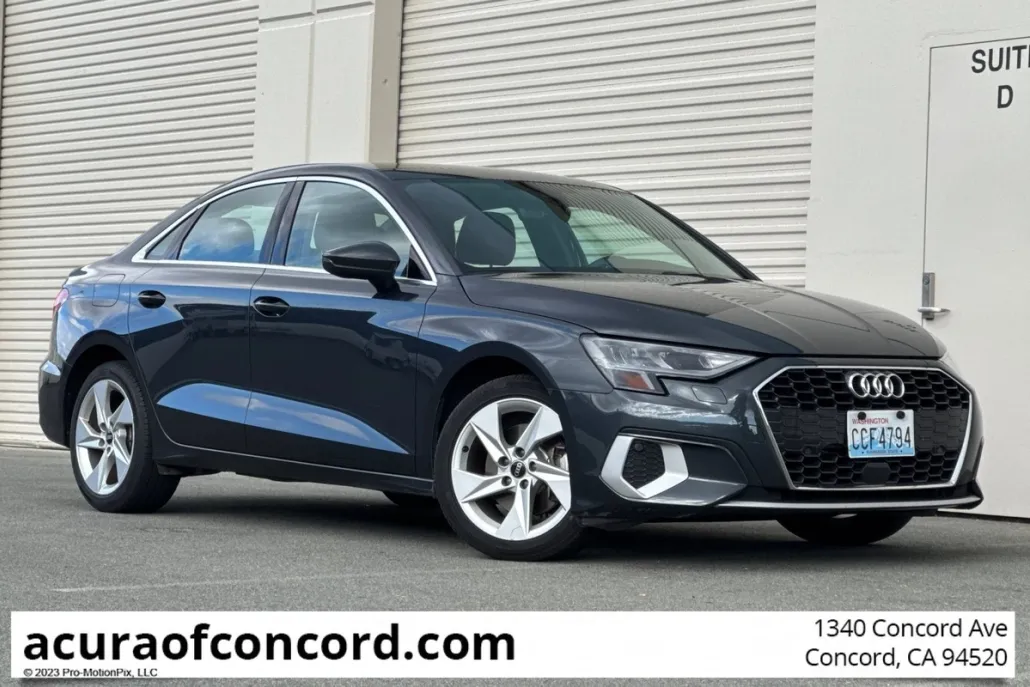 2022 Audi A3 40 Premium photo 1