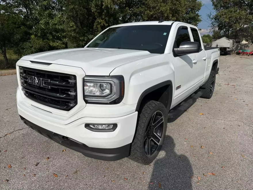 2018 Gmc Sierra 1500 SLT photo 1