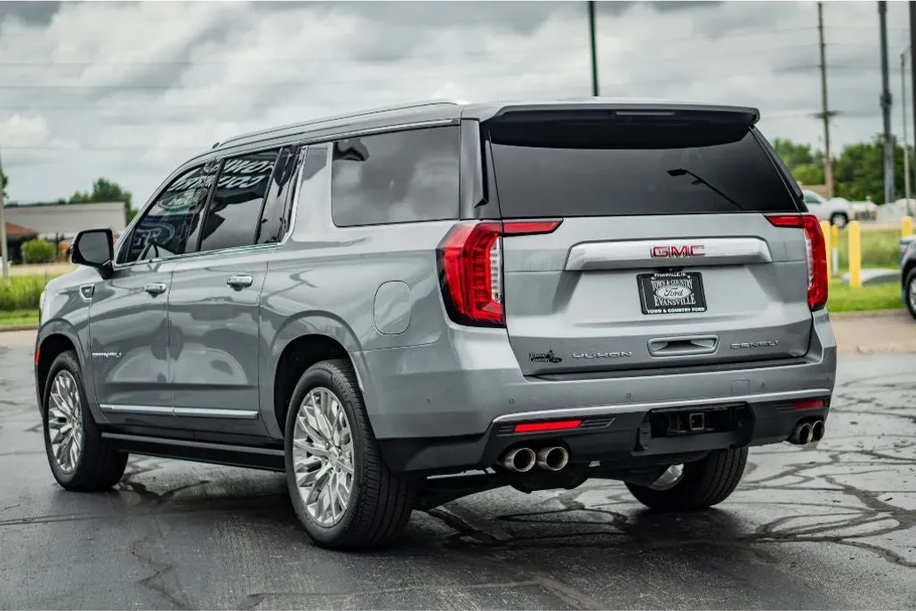 2024 Gmc Yukon XL Denali photo 1