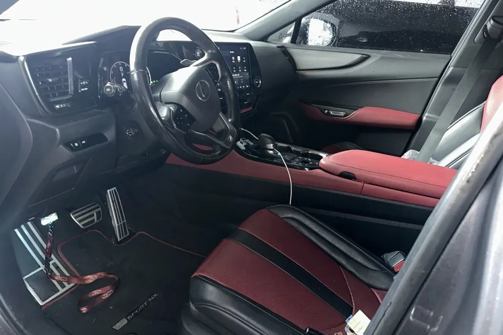 2022 Lexus NX 350 F SPORT Handling photo 1