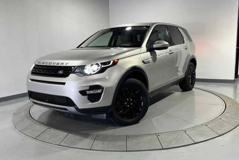 2016 Land Rover Discovery Sport HSE photo 1