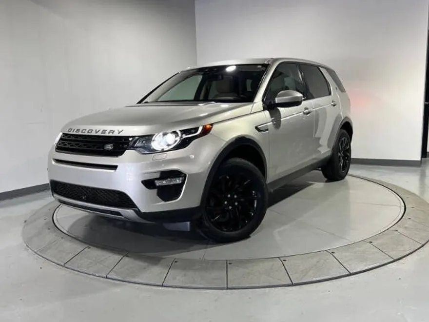 2016 Land Rover Discovery Sport HSE photo 1