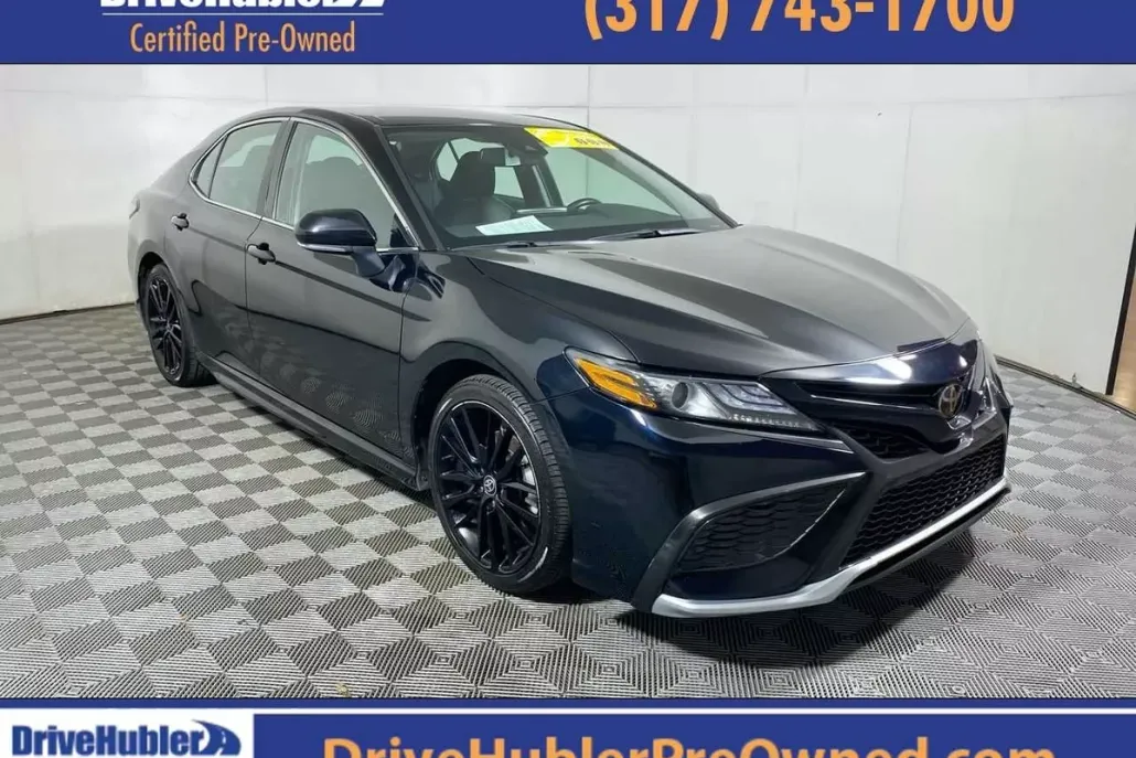 2023 Toyota Camry XSE photo 1
