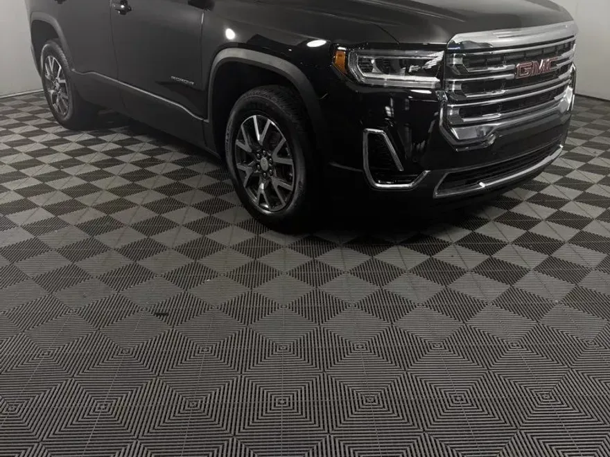 2023 Gmc Acadia SLE photo 1