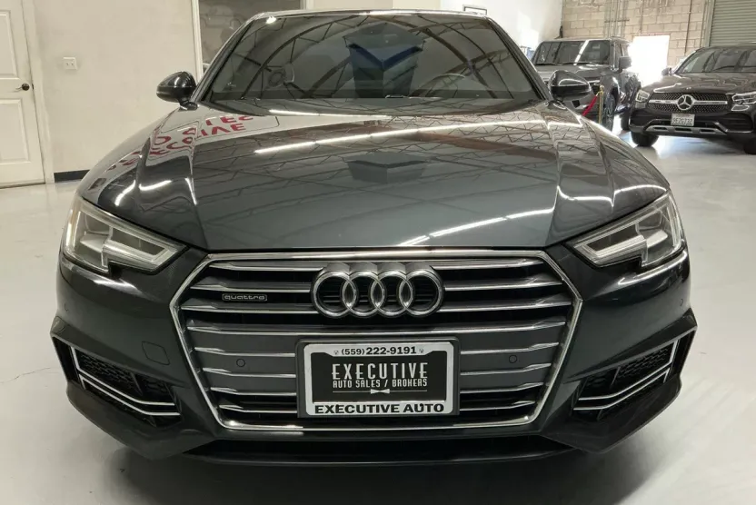 2017 Audi A4 Quattro Premium Plus photo 1