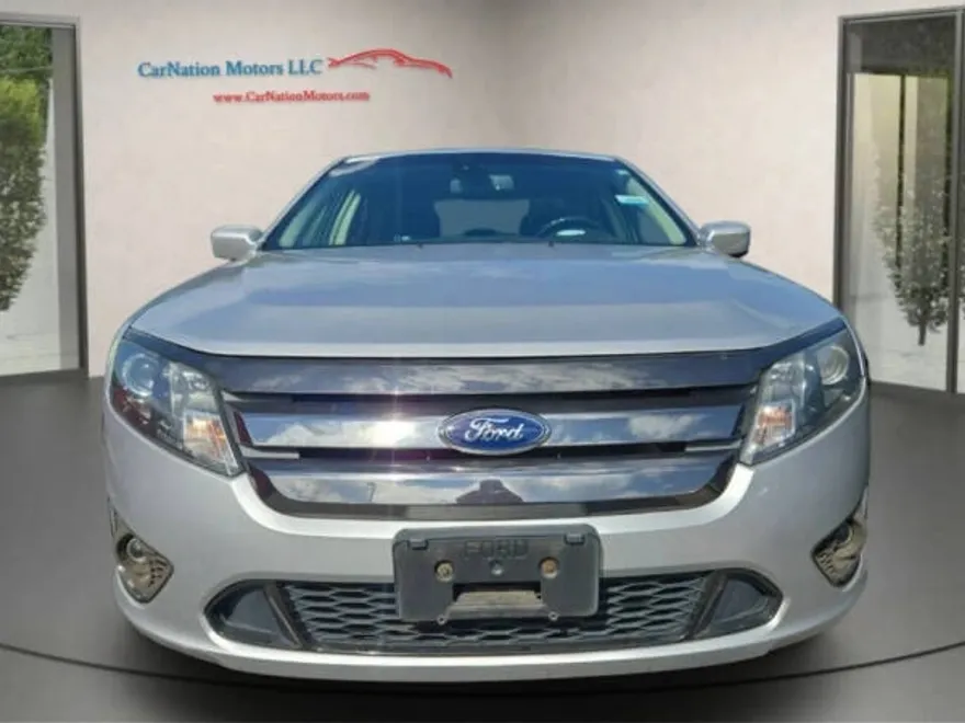 2012 Ford Fusion Sport photo 1