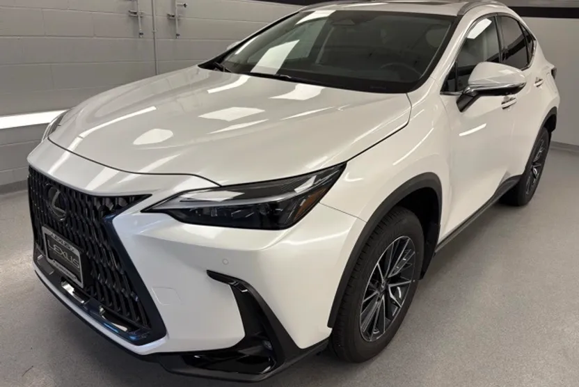 2025 Lexus NX Premium photo 1