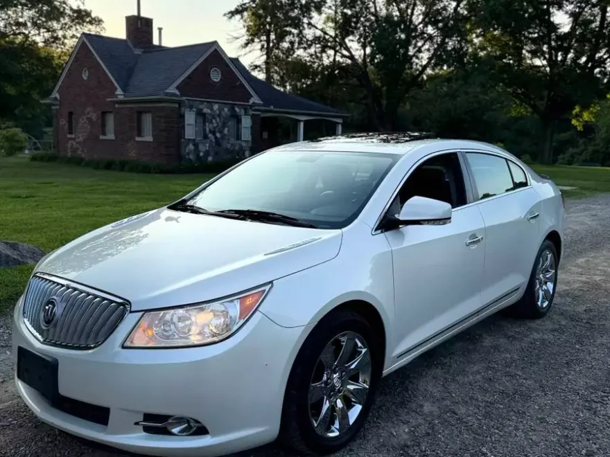 2012 Buick LaCrosse Premium photo 1