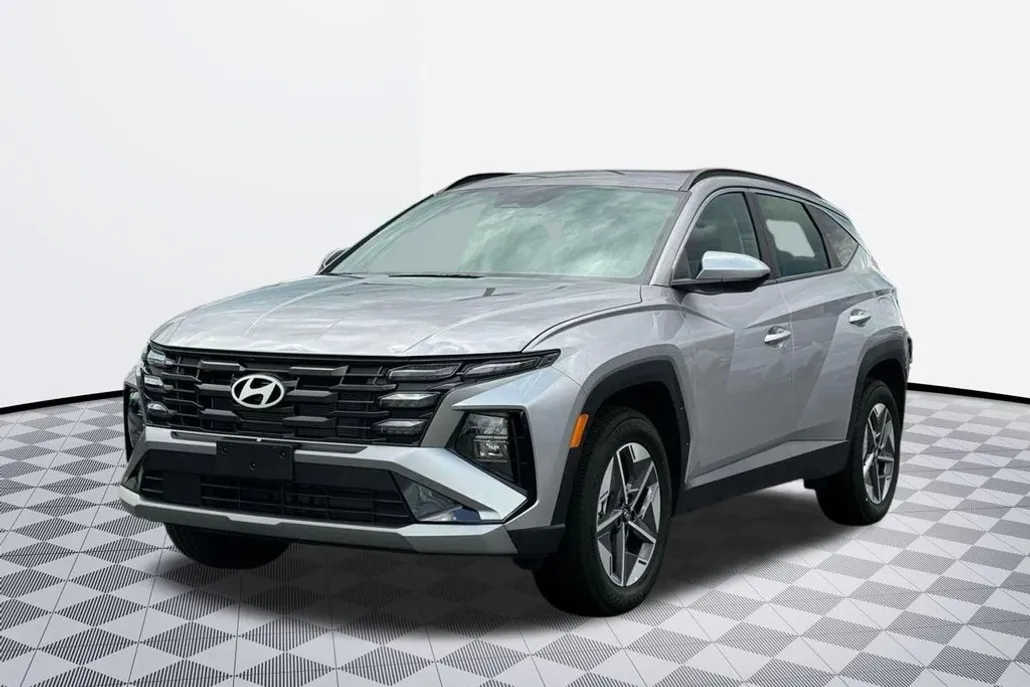 2025 Hyundai Tucson SEL photo 1