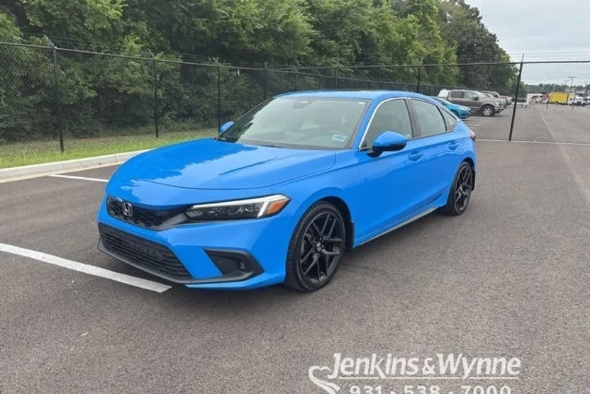 2022 Honda Civic Sport Touring photo 1