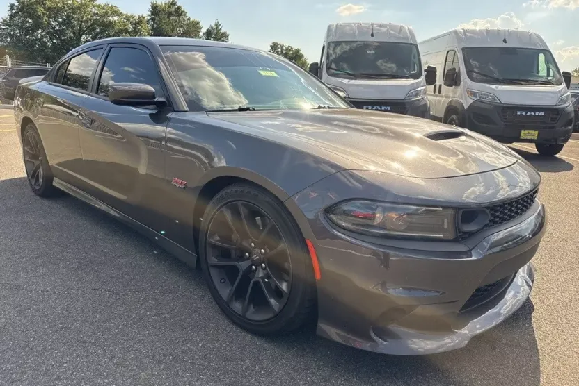 2022 Dodge Charger Scat Pack photo 1