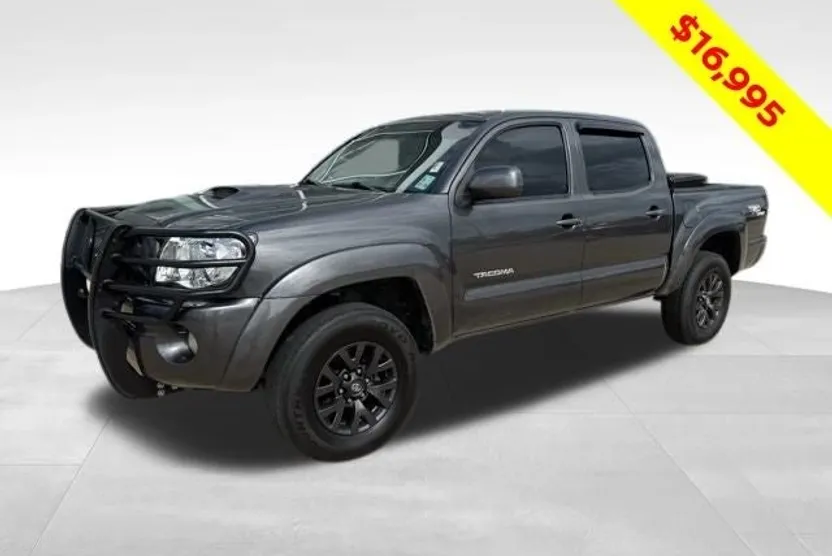 2010 Toyota Tacoma PreRunner V6 photo 1