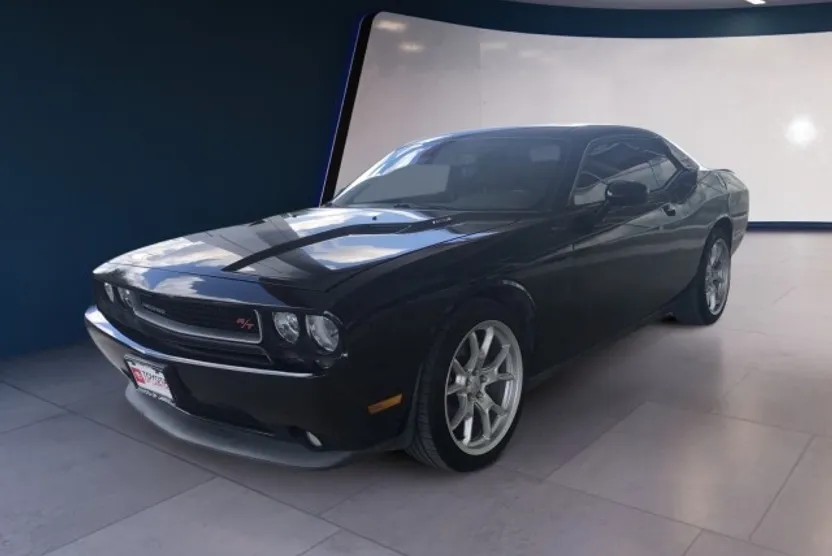 2014 Dodge Challenger R/T photo 1