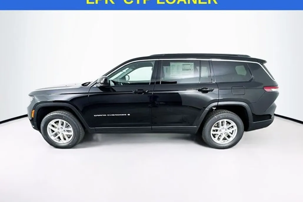 2025 Jeep Grand Cherokee Laredo X photo 1