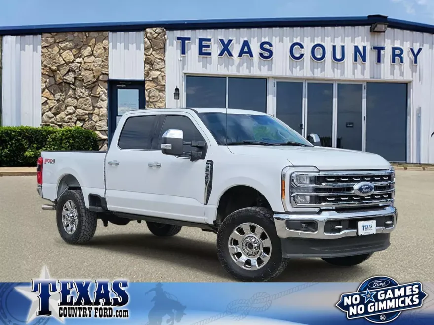 2023 Ford F-250 Lariat photo 1