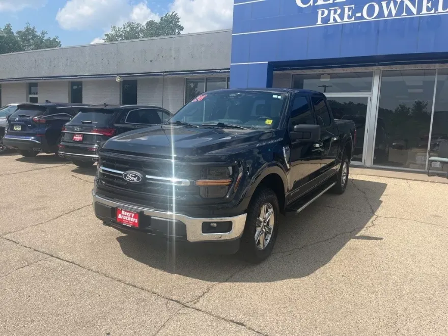 2024 Ford F-150 XLT photo 1