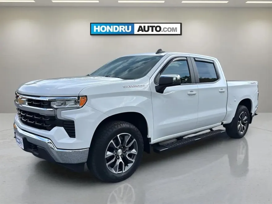2022 Chevrolet Silverado 1500 LT photo 1