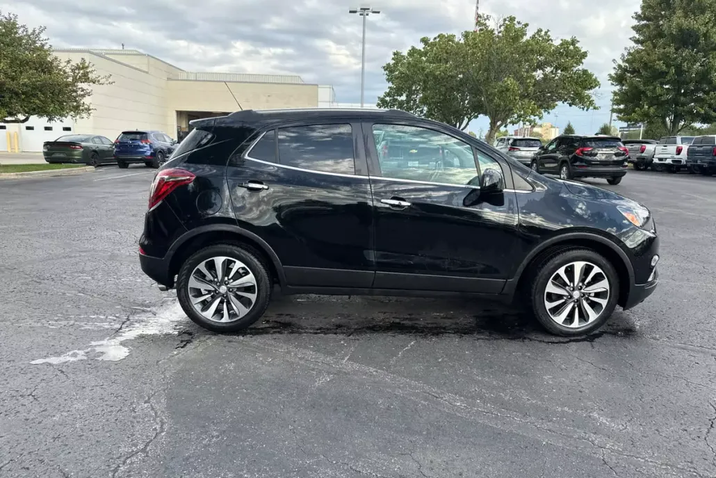 2022 Buick Encore Preferred photo 1