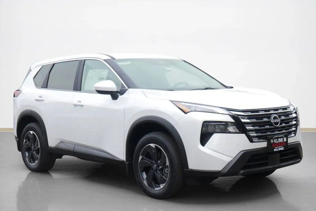 2026 Nissan Rogue SV photo 1
