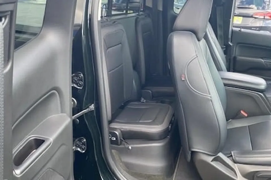 2016 Gmc Canyon SLE photo 1