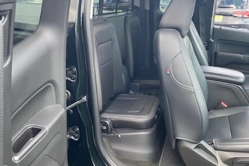 2016 Gmc Canyon SLE photo 1