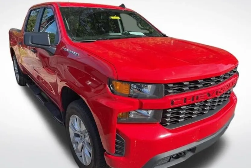 2021 Chevrolet Silverado 1500 Custom photo 1