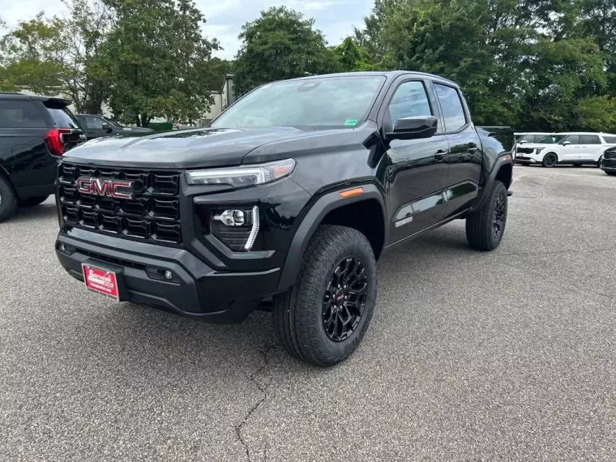 2026 Gmc Canyon Elevation photo 1