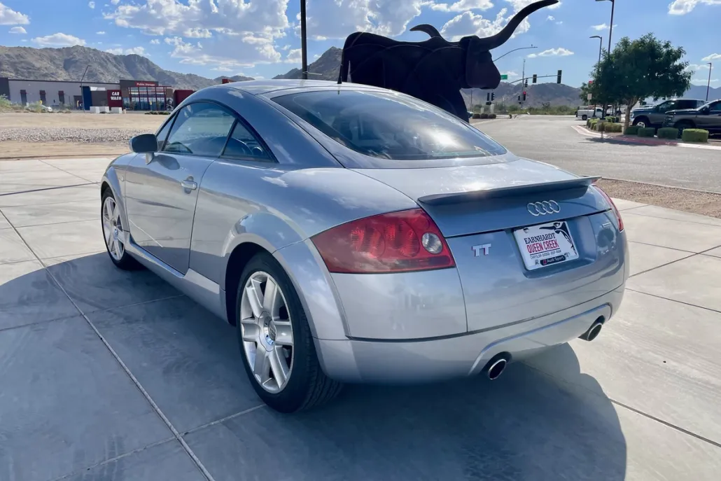 2002 Audi TT 1.8T photo 1