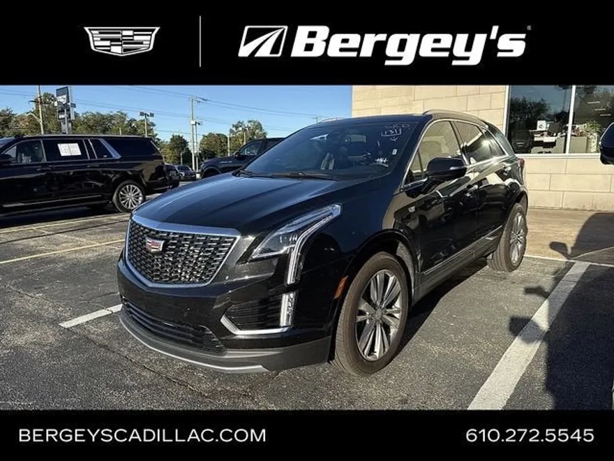 2025 Cadillac XT5 Premium Luxury photo 1