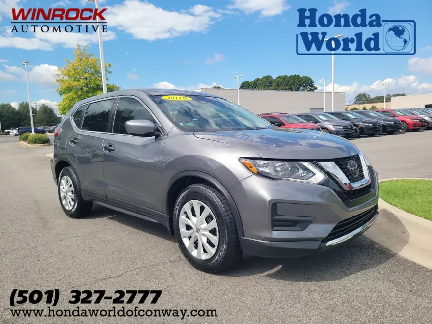2019 Nissan Rogue S photo 1
