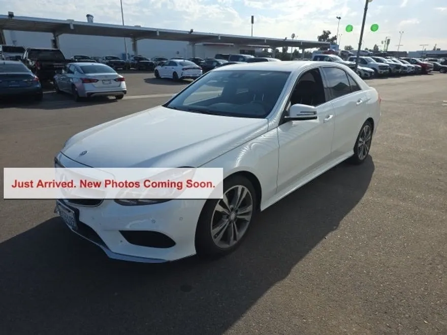 2014 Mercedes Benz E 350 photo 2