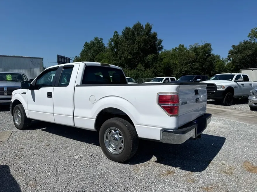 2014 Ford F-150 XL photo 1