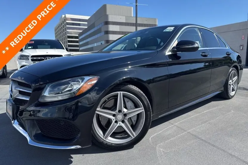 2016 Mercedes Benz C 300 photo 1
