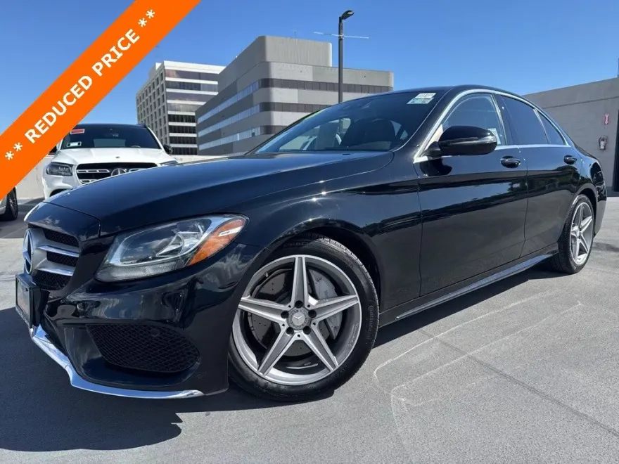 2016 Mercedes Benz C 300 photo 1