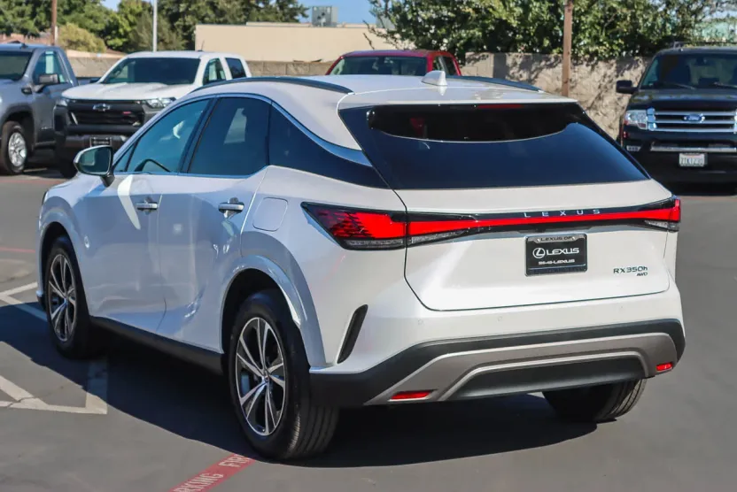 2023 Lexus RX 350h Premium photo 1