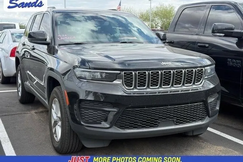 2024 Jeep Grand Cherokee Laredo X photo 1