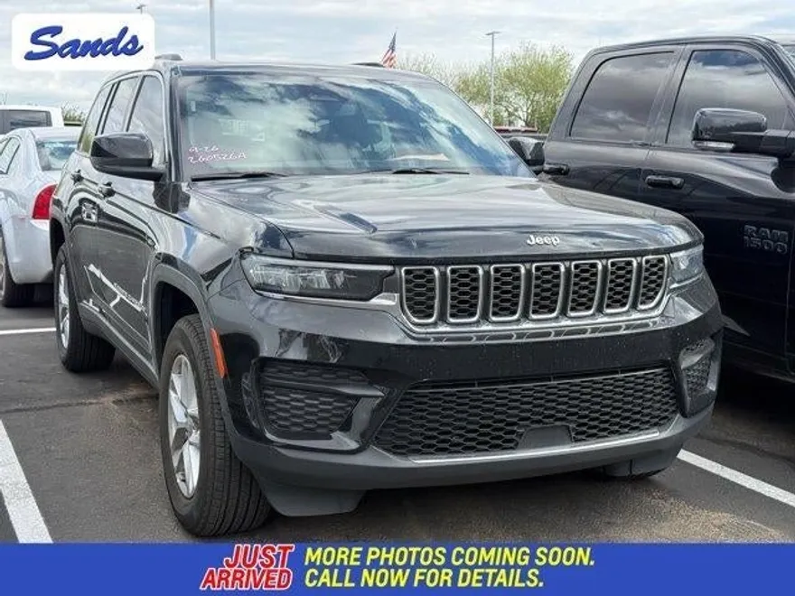 2024 Jeep Grand Cherokee Laredo X photo 1